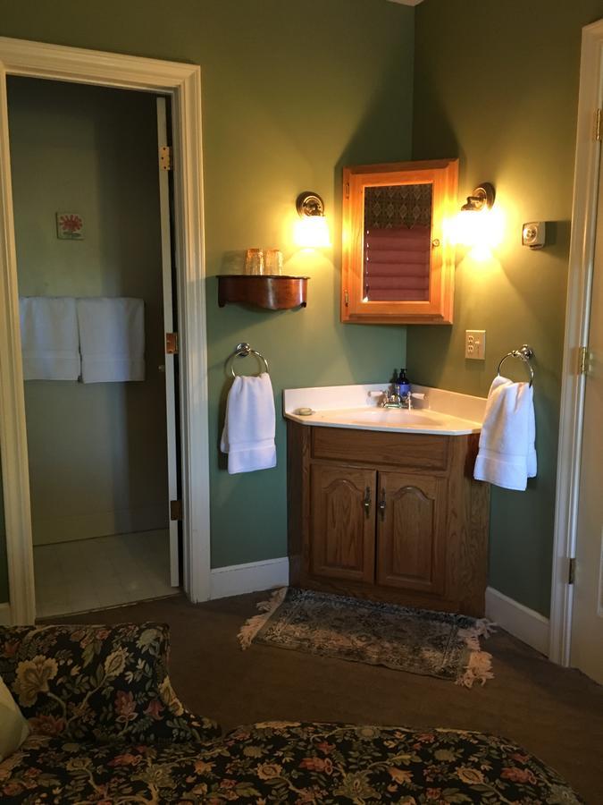 The Madison House Bed And Breakfast Nevada City Exterior photo